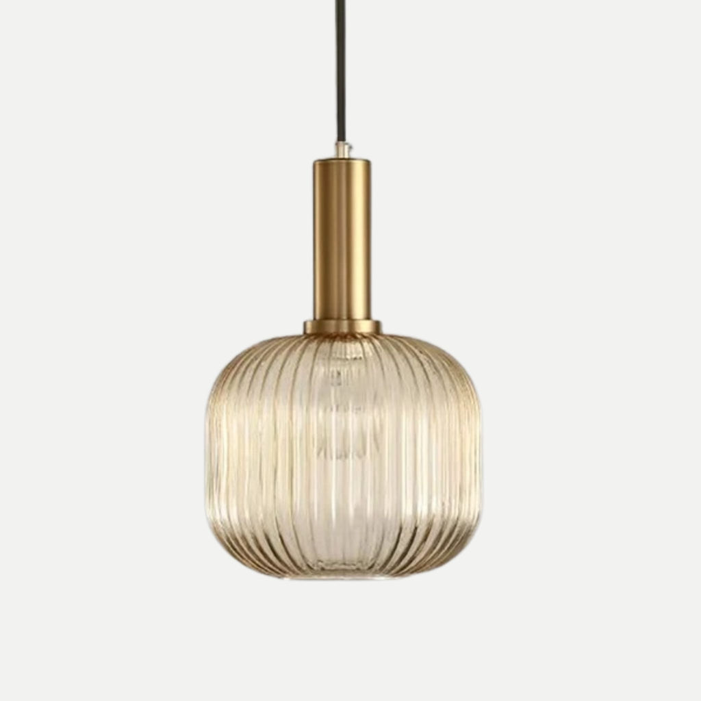 Suspension ELIA arrondie en verre strié cognac avec finition dorée