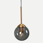 Suspension globe en verre gris fumé LUNA avec structure en métal doré