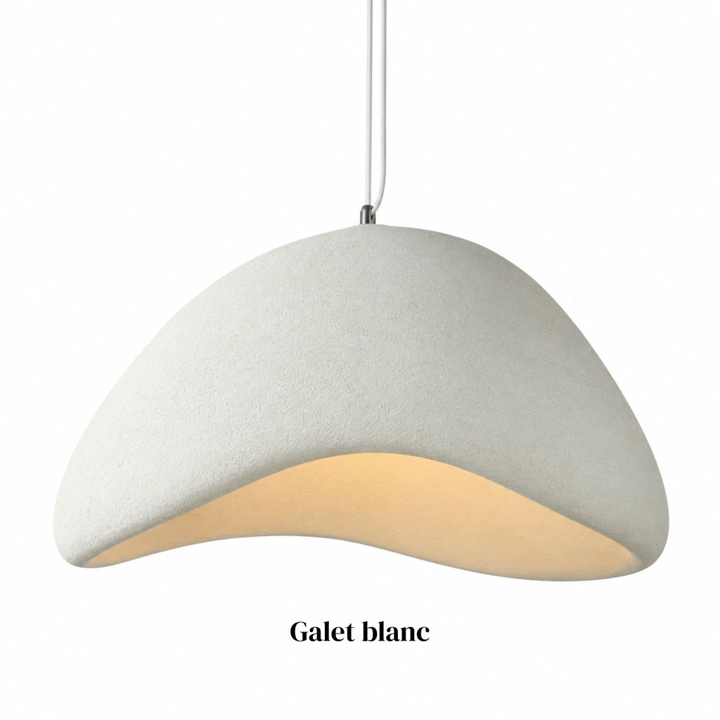 Suspension HANA forme Galet blanche, surface mate et texturée